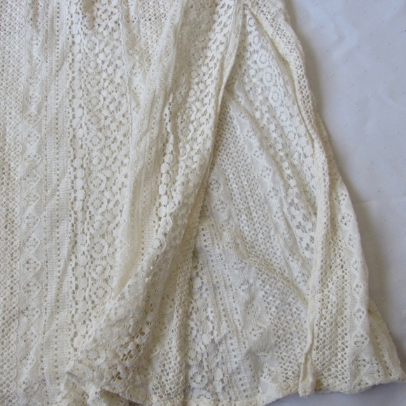 Cream Lace Crochet Maxi Dress - Picture 6 of 7